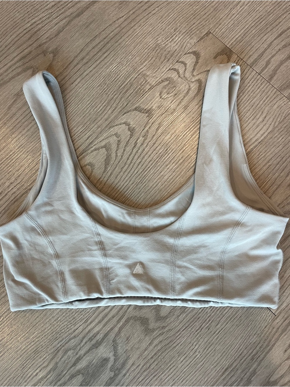 Light Gray Scoop Sports Bra with Supportive Band